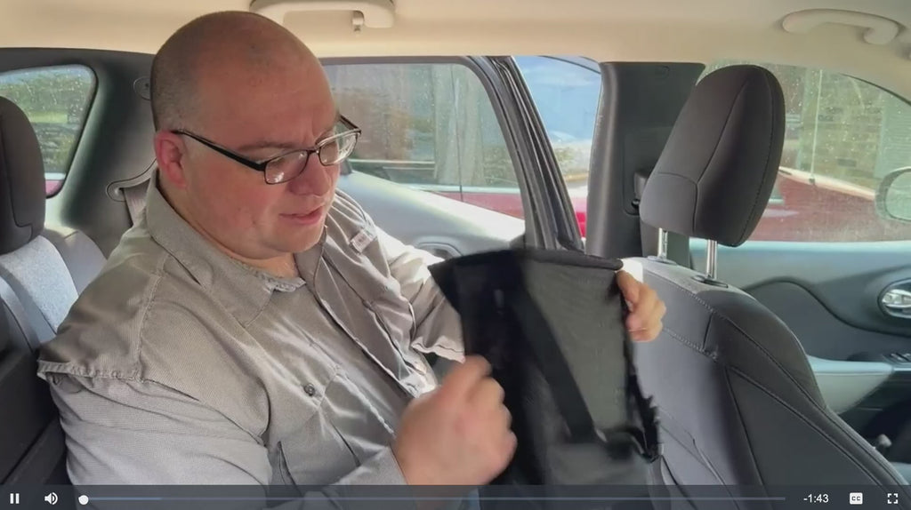 Cute Car Trash Can with Lid - Leak Proof Car Trash Bag Hanging Waterproof Car Garbage Can with Storage Pockets Multipurpose Collapsible Car Organizer (Black Leopard)