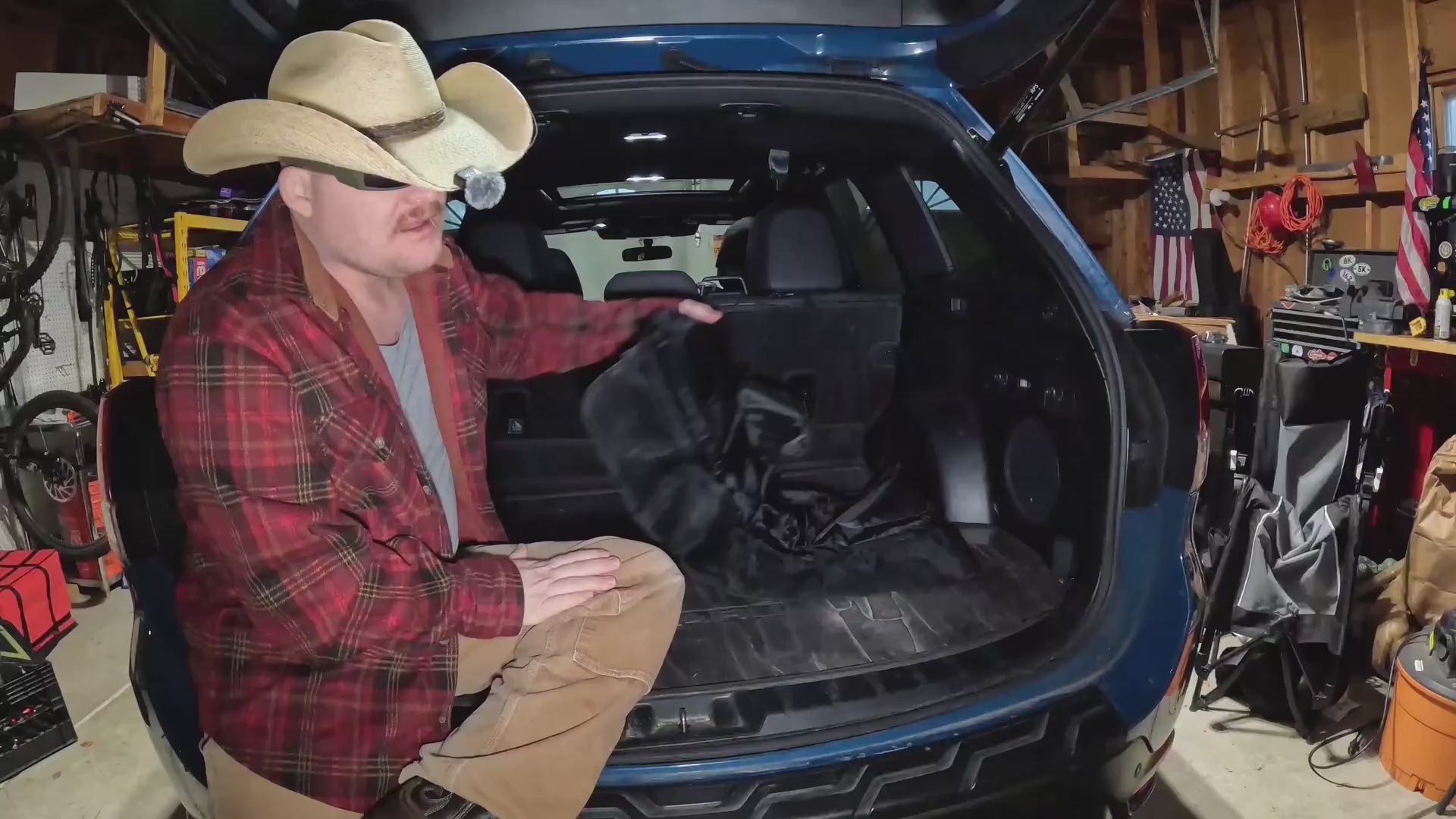 Rhino Valley Trunk Organizer for SUV, 35.5" × 18.2" Car Organizer, Backseat Hanging Storage Bag with 10 Pockets & Adjustable Straps, Waterproof & Foldable Car Interior Accessories for SUV Truck MPV